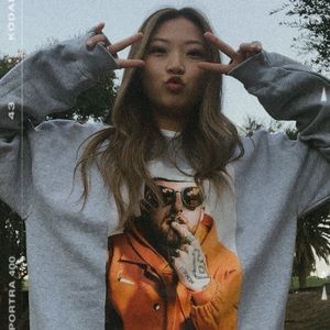 Meet your Posher, Yumee